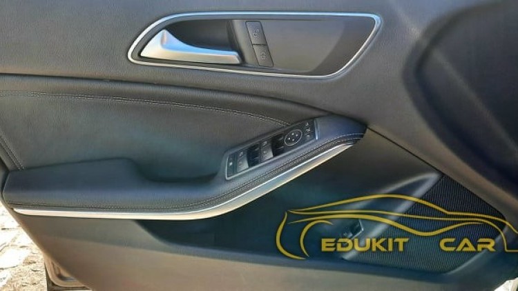 Mercedes-Benz Classe GLA 200 Urban Line