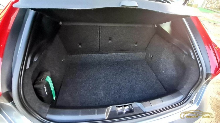 Volvo V40 1.6 D R DESIGN