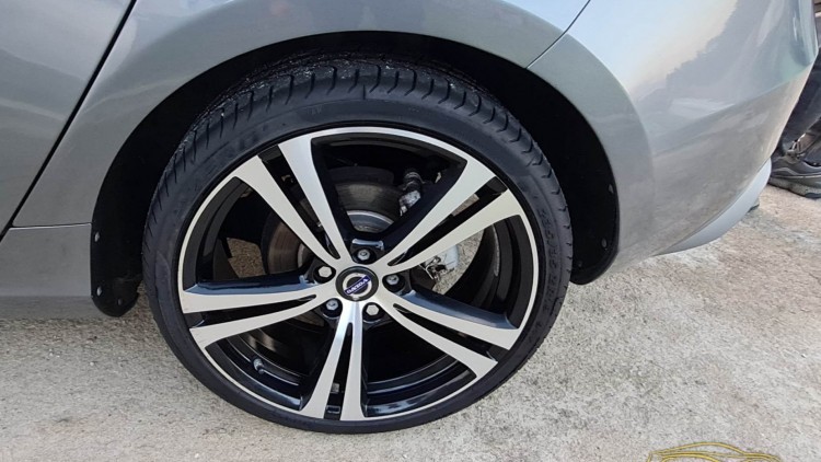 Volvo V40 1.6 D R DESIGN