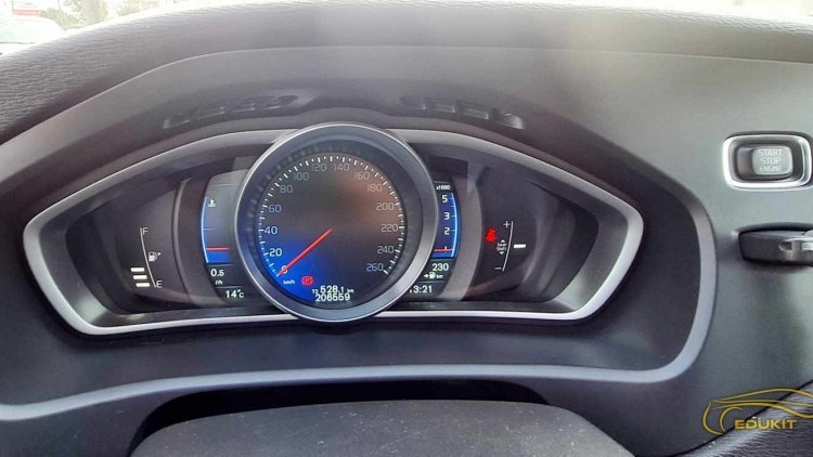 Volvo V40 1.6 D R DESIGN