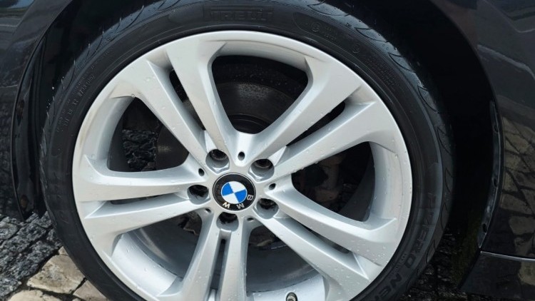 BMW S&eacute;rie 3 - 318 SPORT LINE