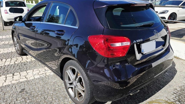 Mercedes-Benz Classe A 180 URBAN LINE